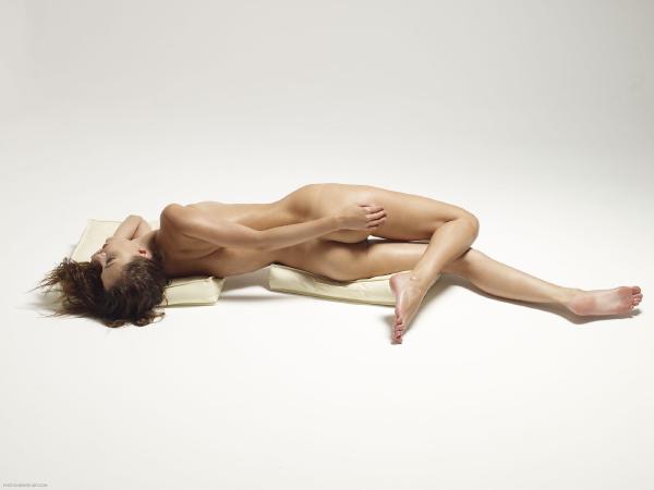 Anna S kussen poseren #45